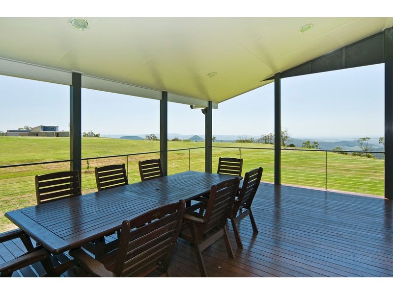 18 Archer Crescent, Preston QLD 4352