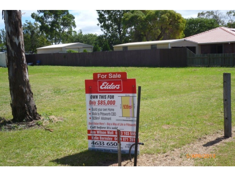 11 Thomas Street, Pittsworth QLD 4356