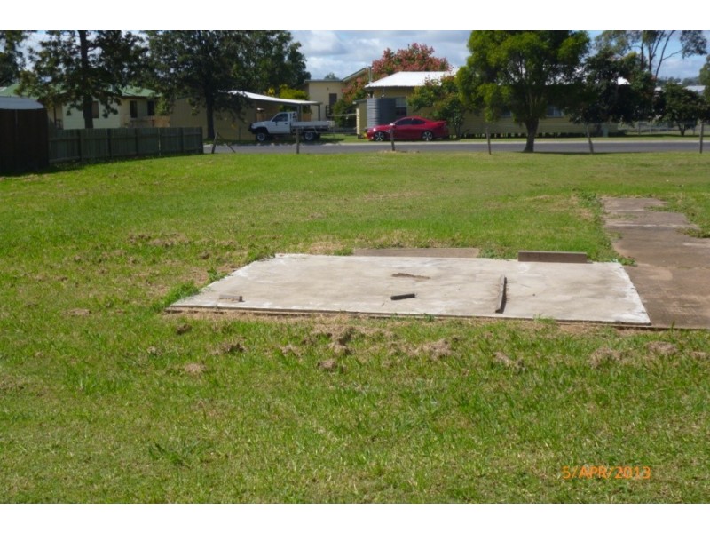 11 Thomas Street, Pittsworth QLD 4356