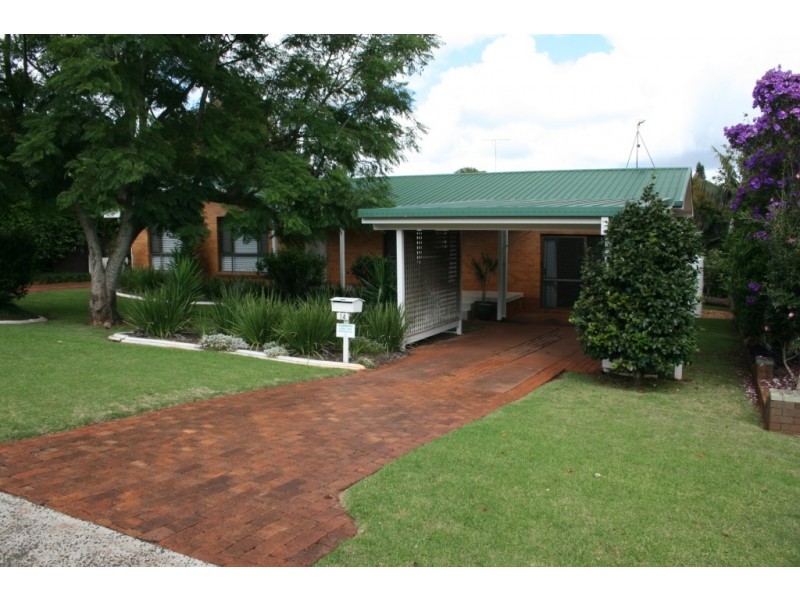 14 Tracey Street, Rangeville QLD 4350