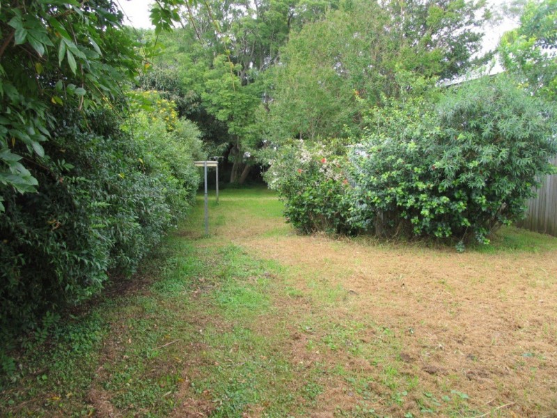 36 Rhyde Street, Mount Lofty QLD 4350