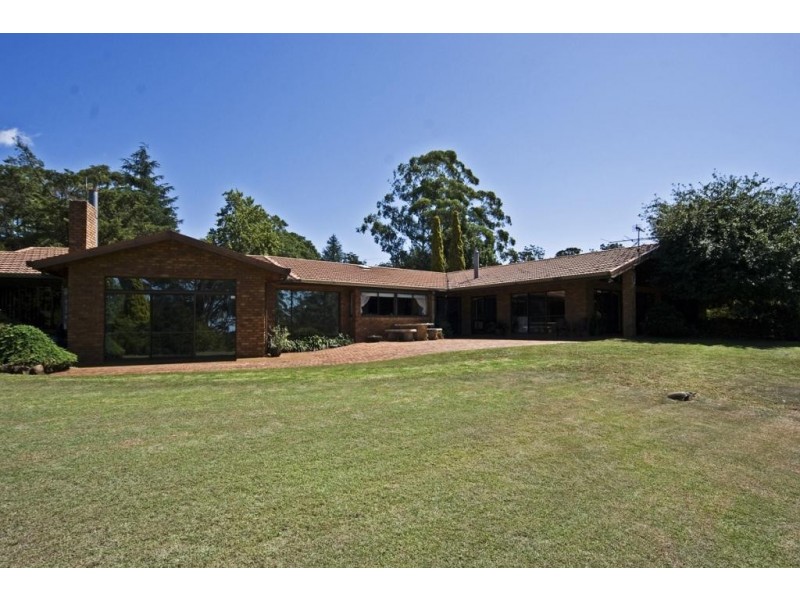 6 Inadale Court, Middle Ridge QLD 4350