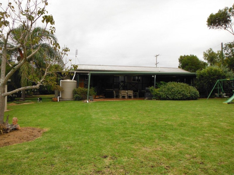 8 Talisker Street, Kingsthorpe QLD 4400