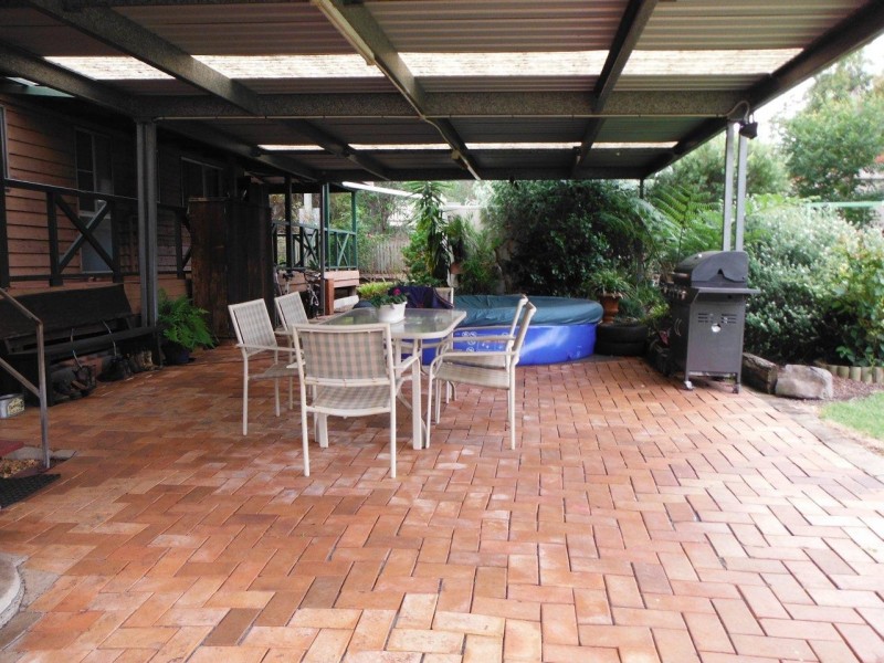 8 Talisker Street, Kingsthorpe QLD 4400