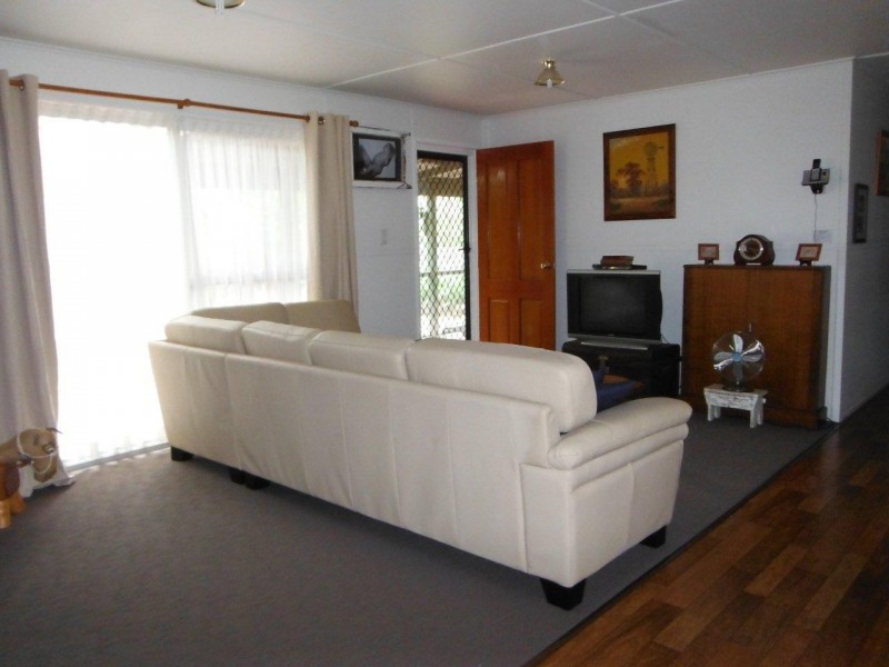 8 Talisker Street, Kingsthorpe QLD 4400