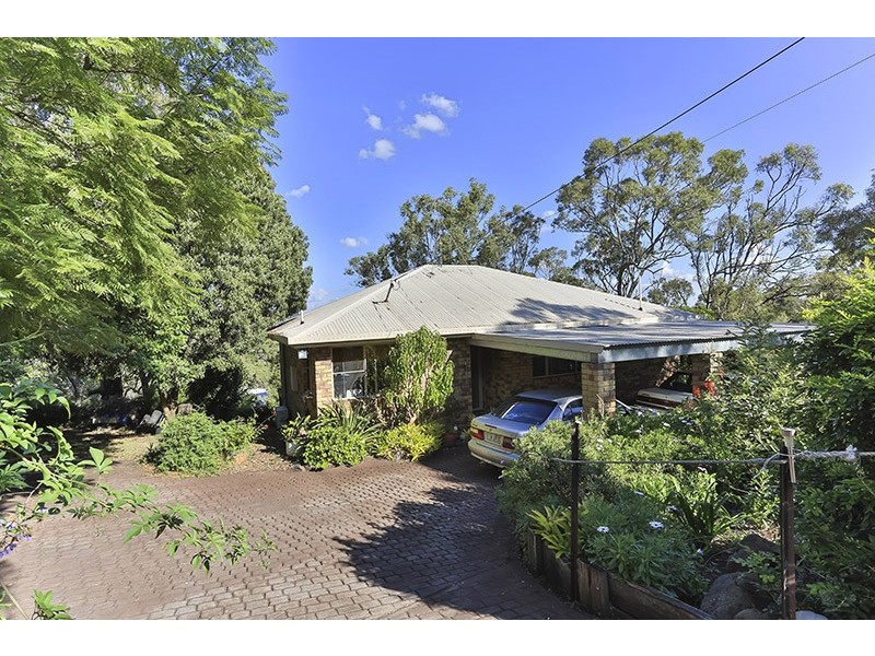 4 Scenic Court, Gowrie Junction QLD 4352