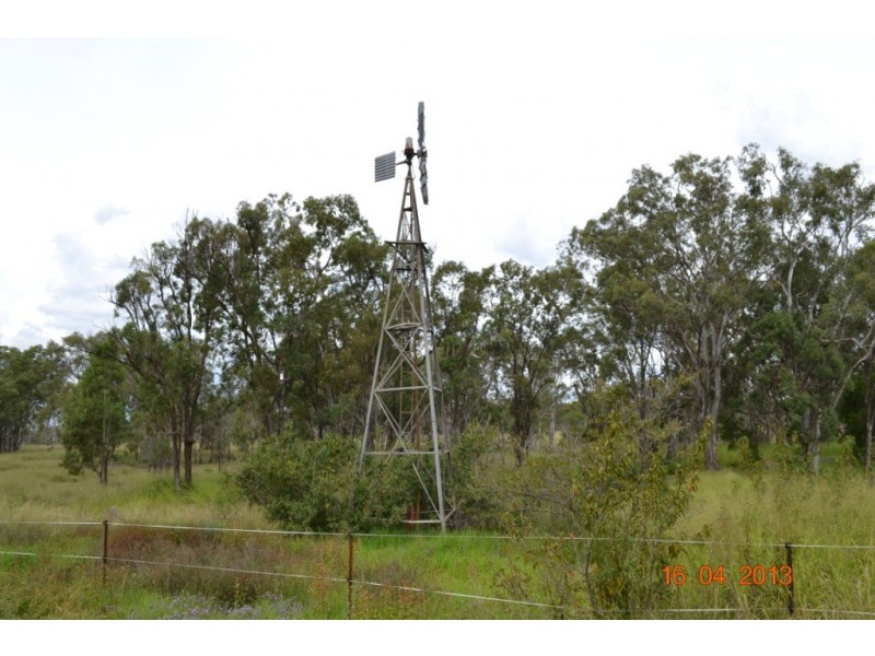 18 Keats Road, Goombungee QLD 4354