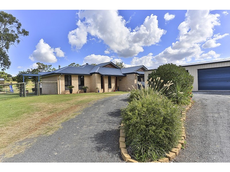 20 Kookaburra Court, Meringandan West QLD 4352