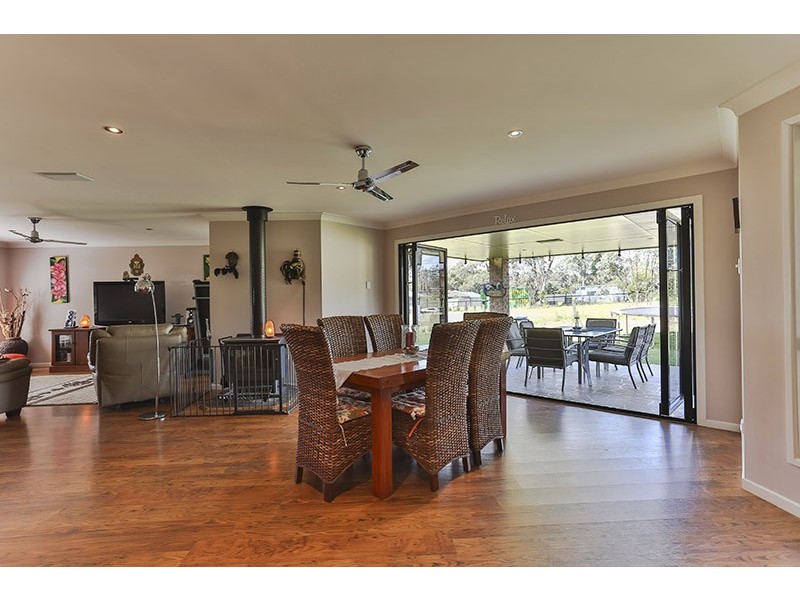 20 Kookaburra Court, Meringandan West QLD 4352