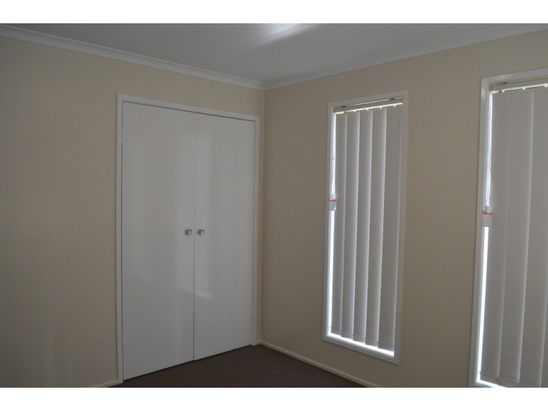 1/17 Schultz Street, Kearneys Spring QLD 4350