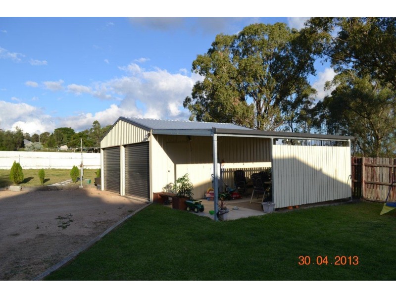 68 John Street, Goombungee QLD 4354