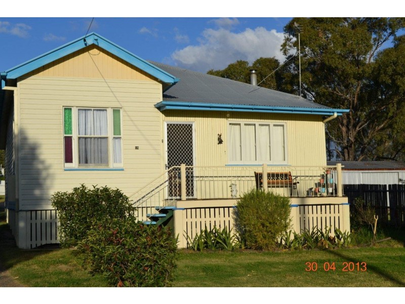 68 John Street, Goombungee QLD 4354