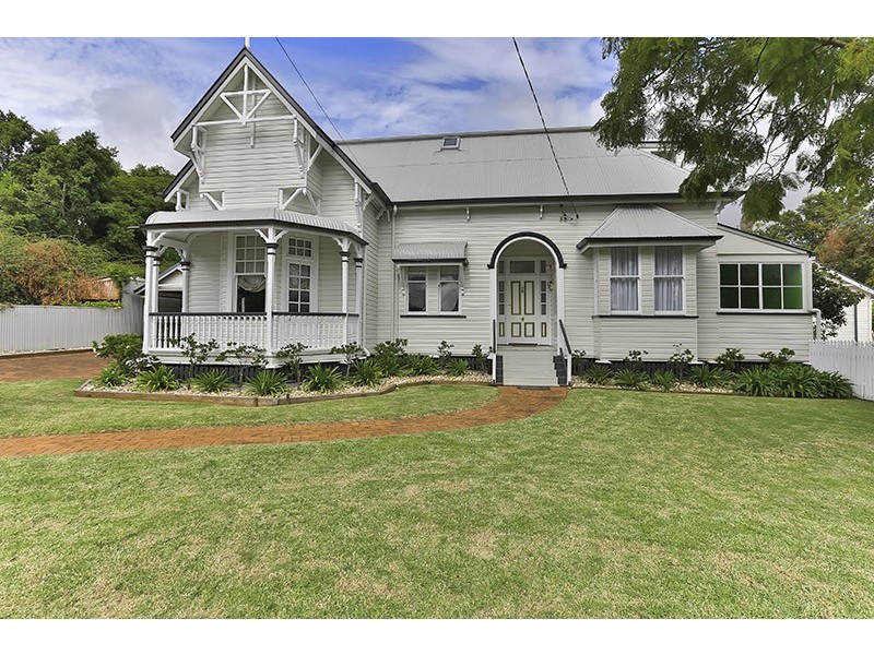 30 Rome Street, Newtown QLD 4350