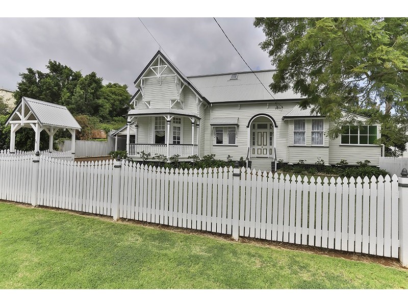 30 Rome Street, Newtown QLD 4350