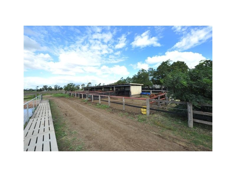 152 Macaulays Road, Westbrook QLD 4350