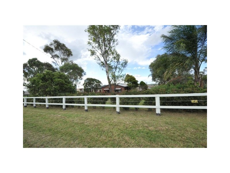 152 Macaulays Road, Westbrook QLD 4350