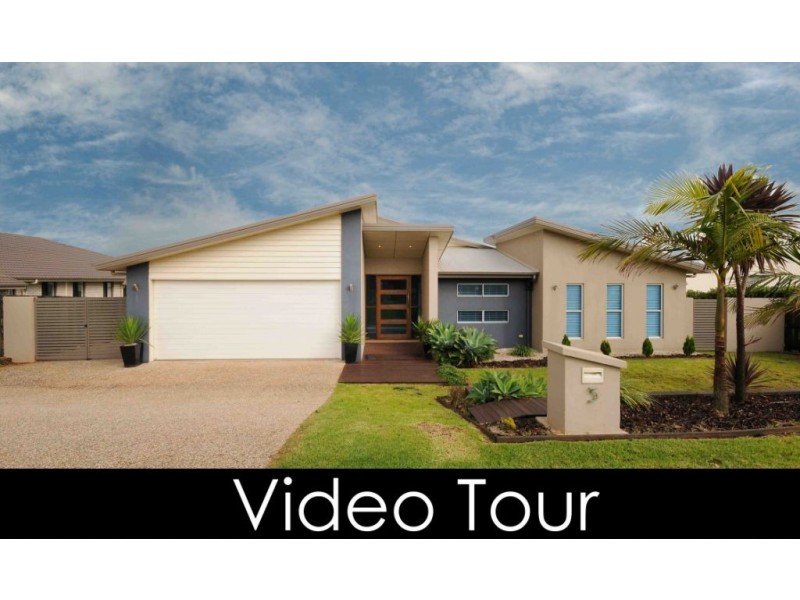 3 Alexander Avenue, Highfields QLD 4352