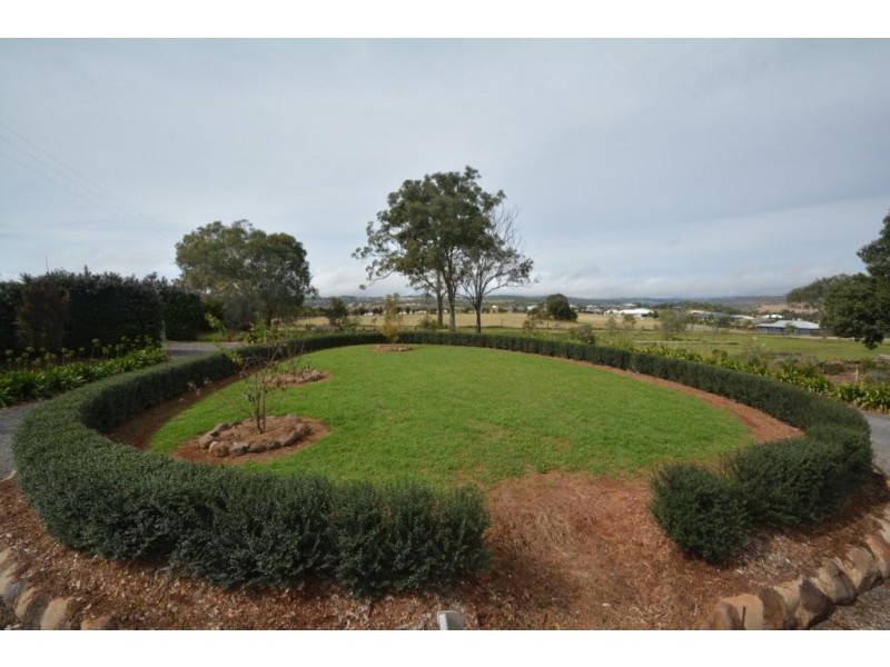 6 Rody Burke Road, Gowrie Junction QLD 4352