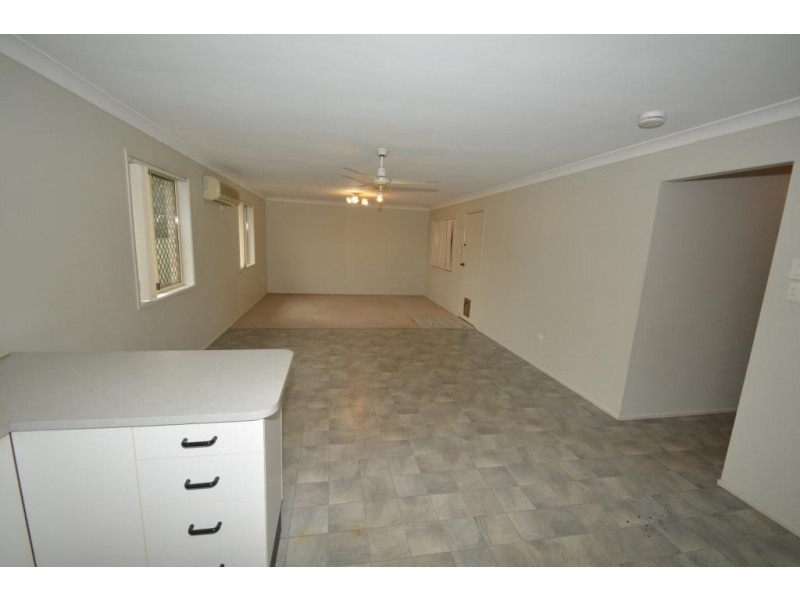 14 Pascoe Lane, Mount Lofty QLD 4350