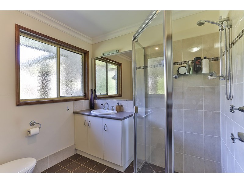 14 Trevean Drive, Kleinton QLD 4352