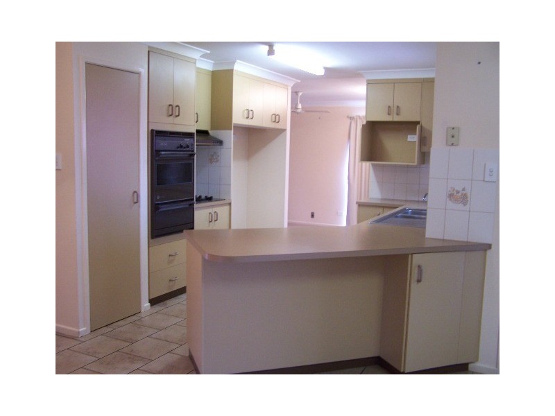 40 Ballin Drive, Centenary Heights QLD 4350