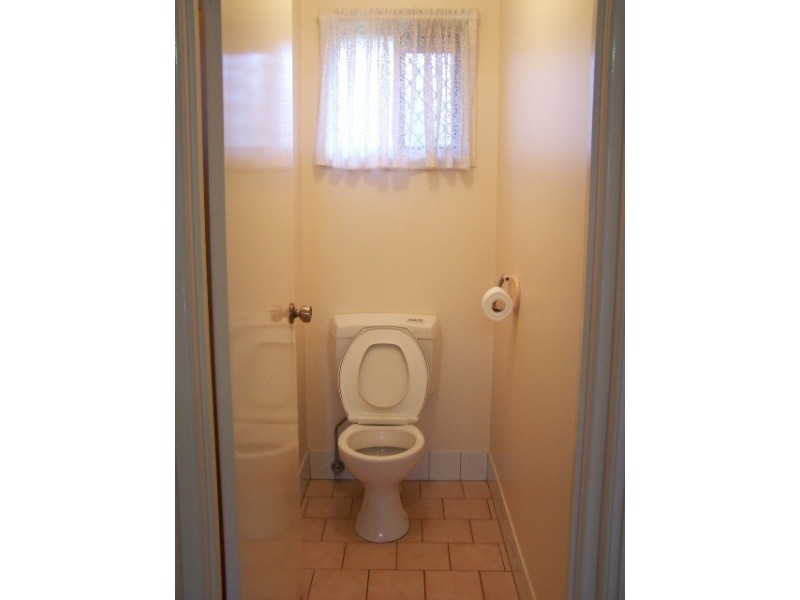 40 Ballin Drive, Centenary Heights QLD 4350