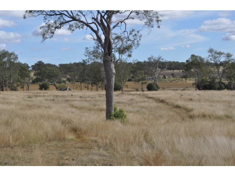 0 Oakey Biddeston Road, Oakey QLD 4401