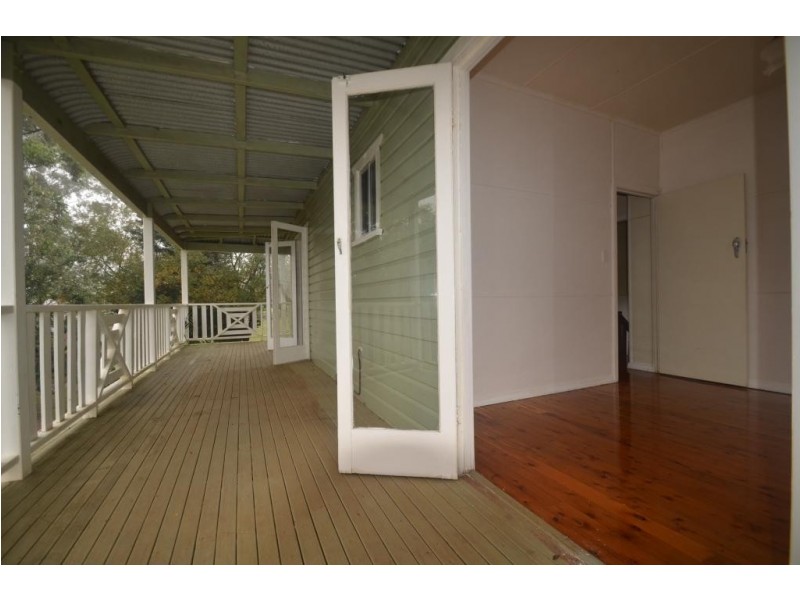 120 Spring Street, Middle Ridge QLD 4350