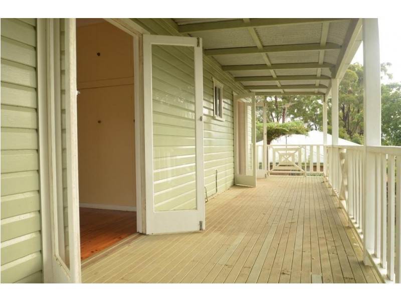 120 Spring Street, Middle Ridge QLD 4350
