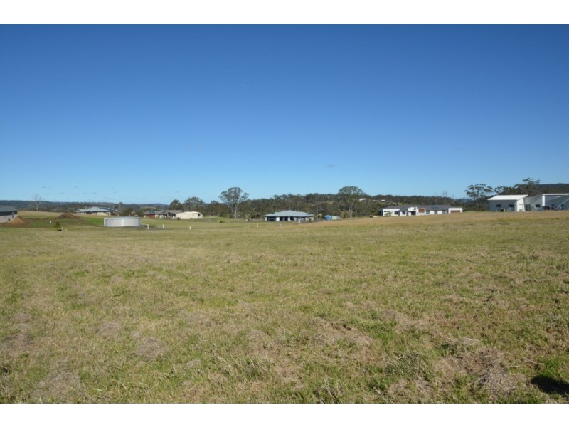 2 Sherlock Close, Preston QLD 4352