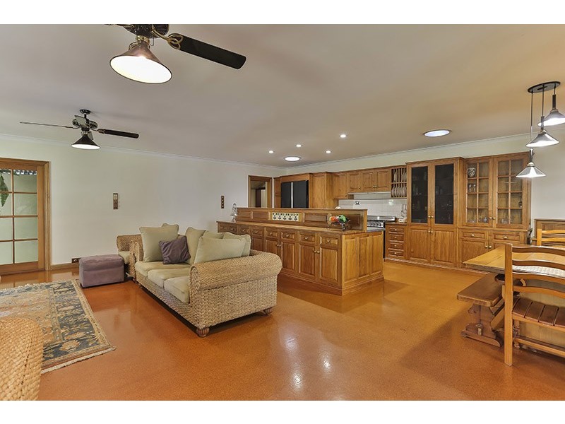 874 Blanchview Road, Silver Ridge QLD 4352