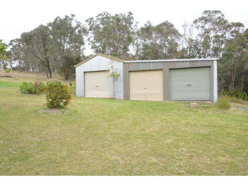1127 Ruthven Street, Kearneys Spring QLD 4350