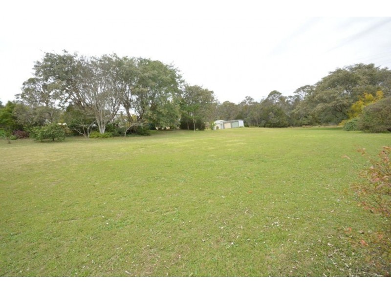 1127 Ruthven Street, Kearneys Spring QLD 4350