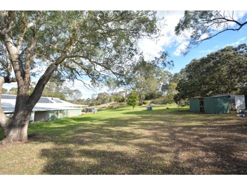 220 Old Homebush Road, Gowrie Junction QLD 4352