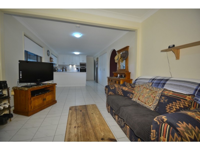 220 Old Homebush Road, Gowrie Junction QLD 4352