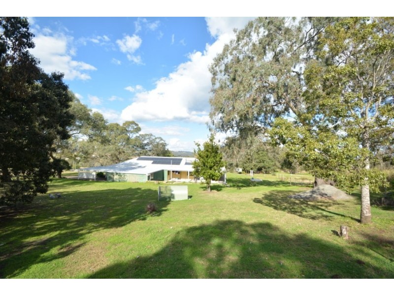220 Old Homebush Road, Gowrie Junction QLD 4352