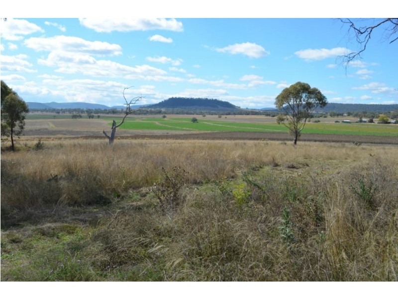 174 Carey Road, Clifton QLD 4361