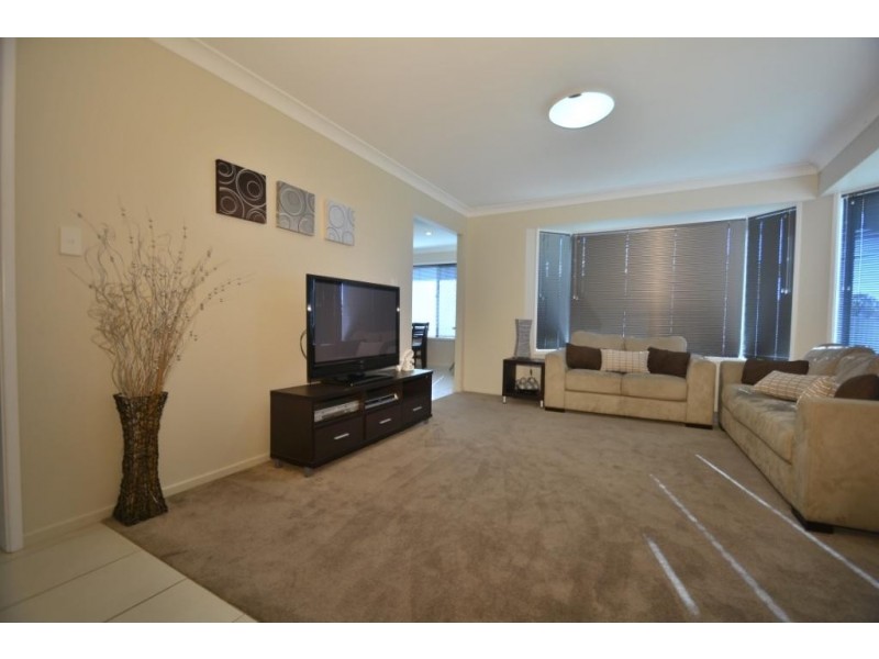 143 Main Street, Westbrook QLD 4350