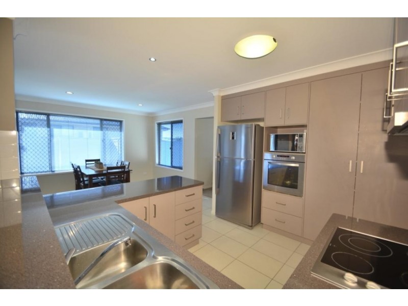 143 Main Street, Westbrook QLD 4350