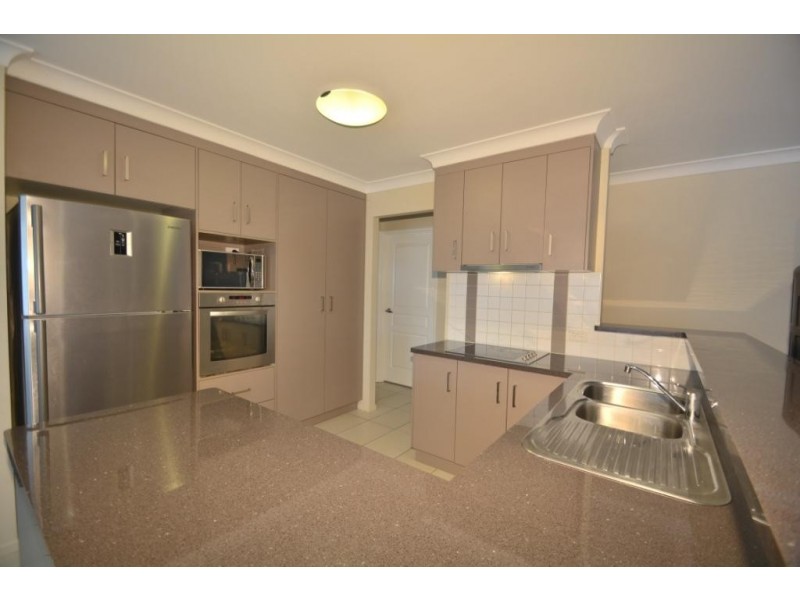 143 Main Street, Westbrook QLD 4350