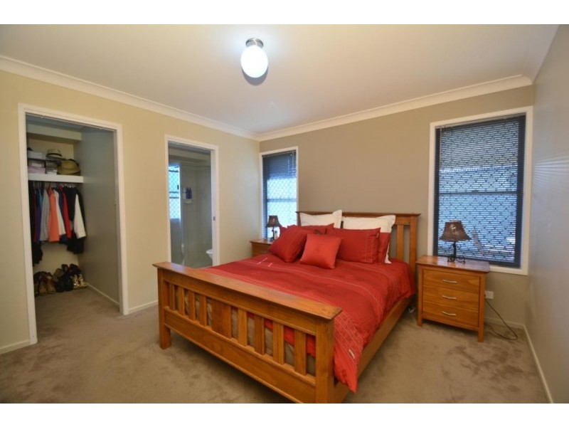 143 Main Street, Westbrook QLD 4350