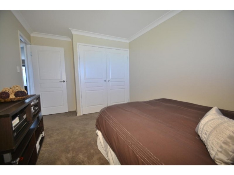 143 Main Street, Westbrook QLD 4350