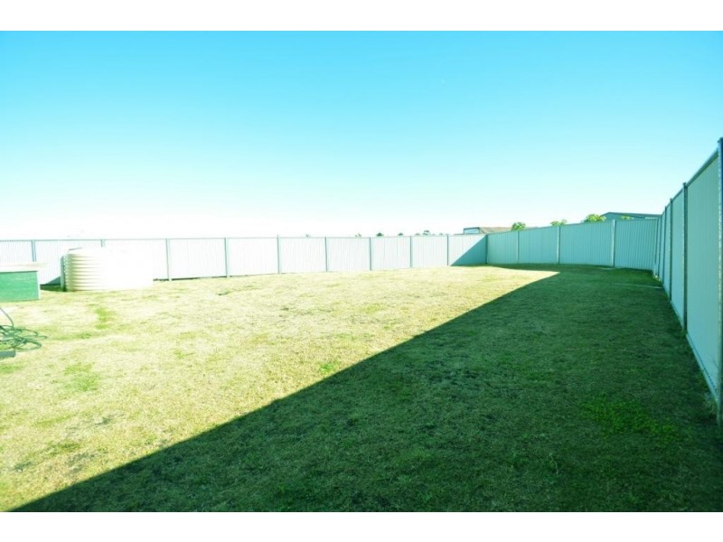 143 Main Street, Westbrook QLD 4350