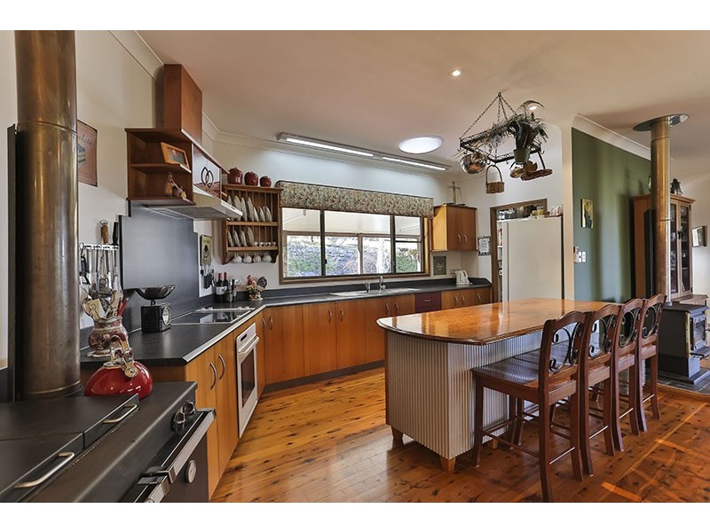 317 Beauaraba Road, Biddeston QLD 4401