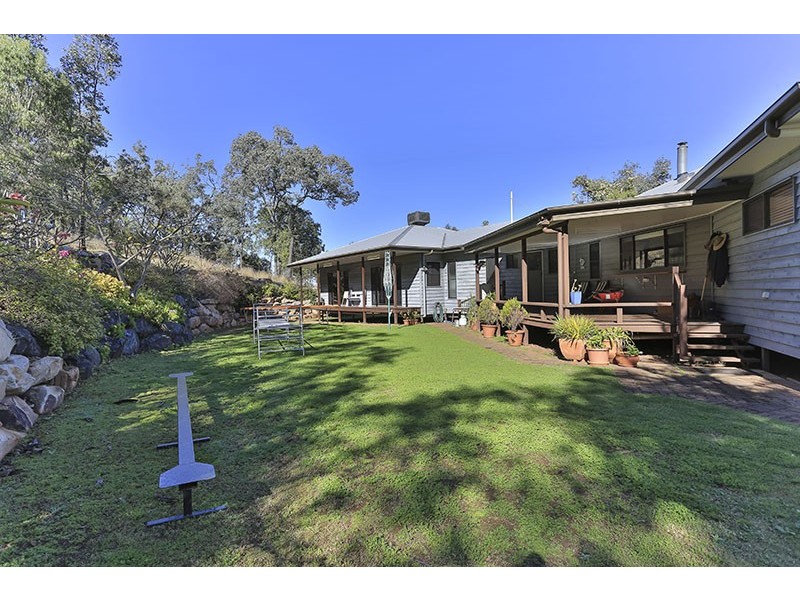 317 Beauaraba Road, Biddeston QLD 4401