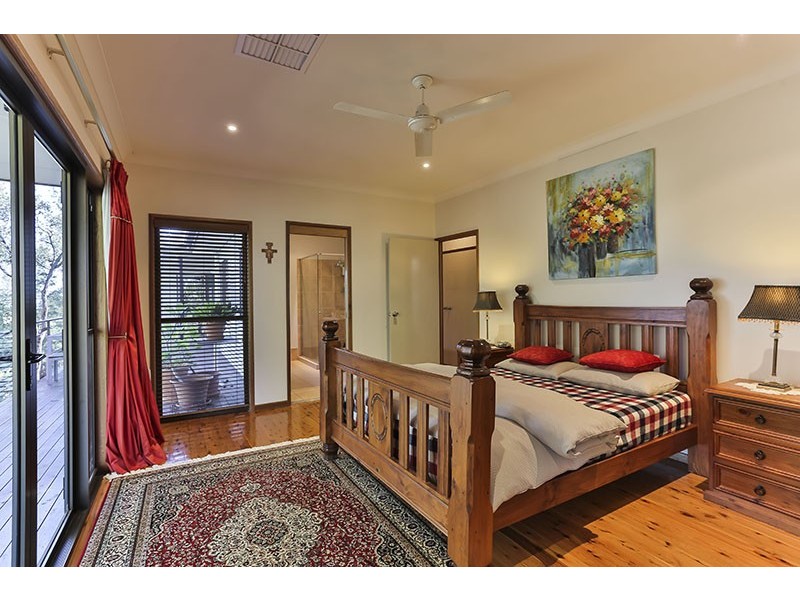 317 Beauaraba Road, Biddeston QLD 4401