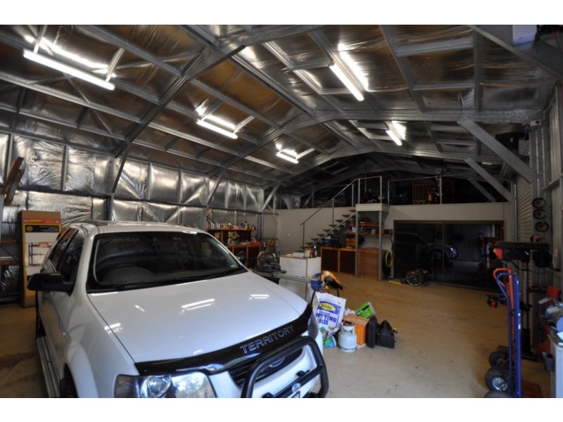 317 Beauaraba Road, Biddeston QLD 4401