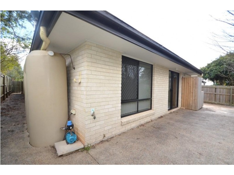 2/36A Dunne Street, Harristown QLD 4350