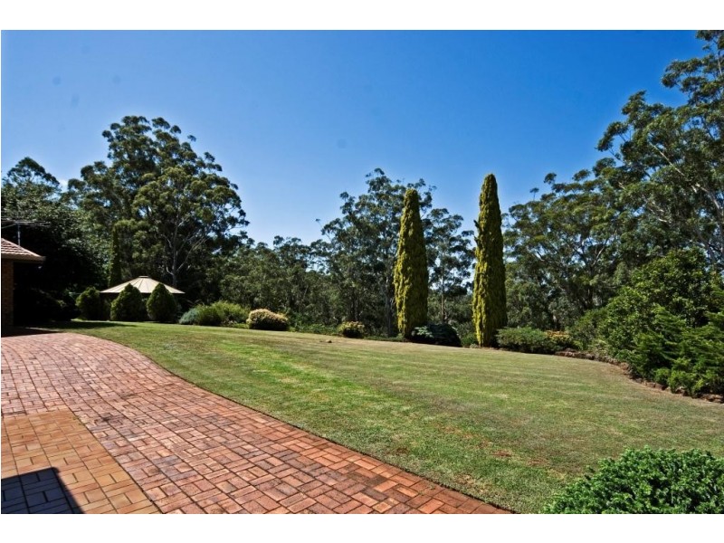 6 Inadale Court, Middle Ridge QLD 4350