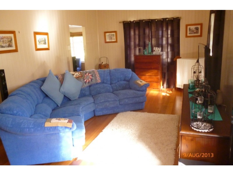 196 Ruthven Street, North Toowoomba QLD 4350